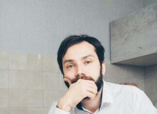 Téléphone Au Volant : Amende, Dangers Et Solutions Pour Éviter